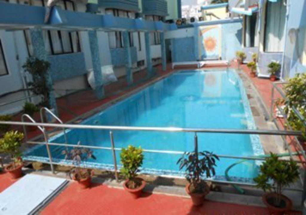 Hotel Niladri Purî Extérieur photo
