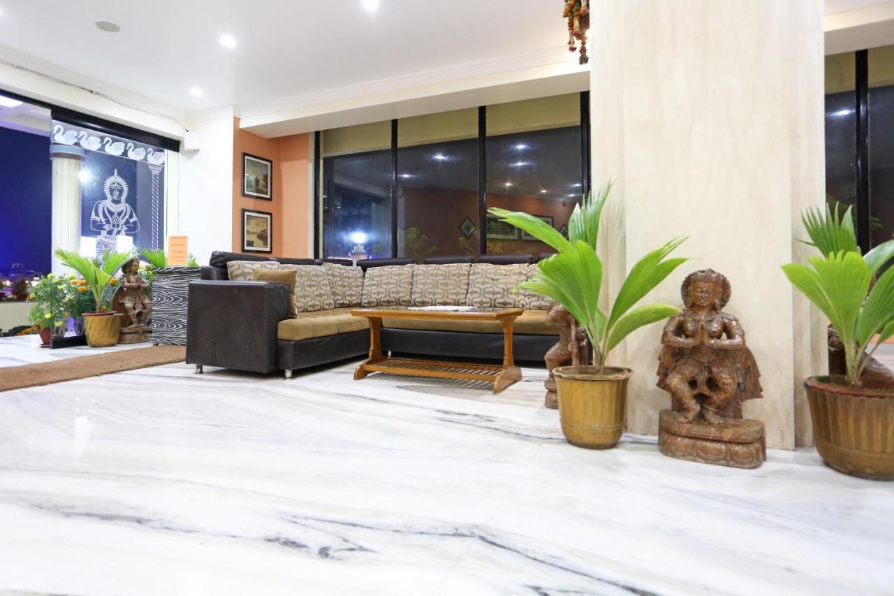 Hotel Niladri Purî Extérieur photo