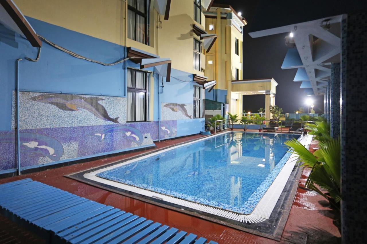 Hotel Niladri Purî Extérieur photo